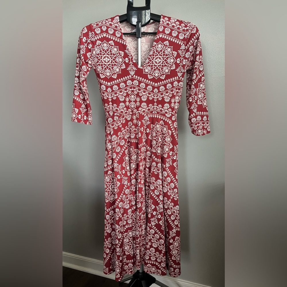 Agnes & Dora Red & White Medallion Long Sleeve Midi Dress V-Neck Pockets XSmall